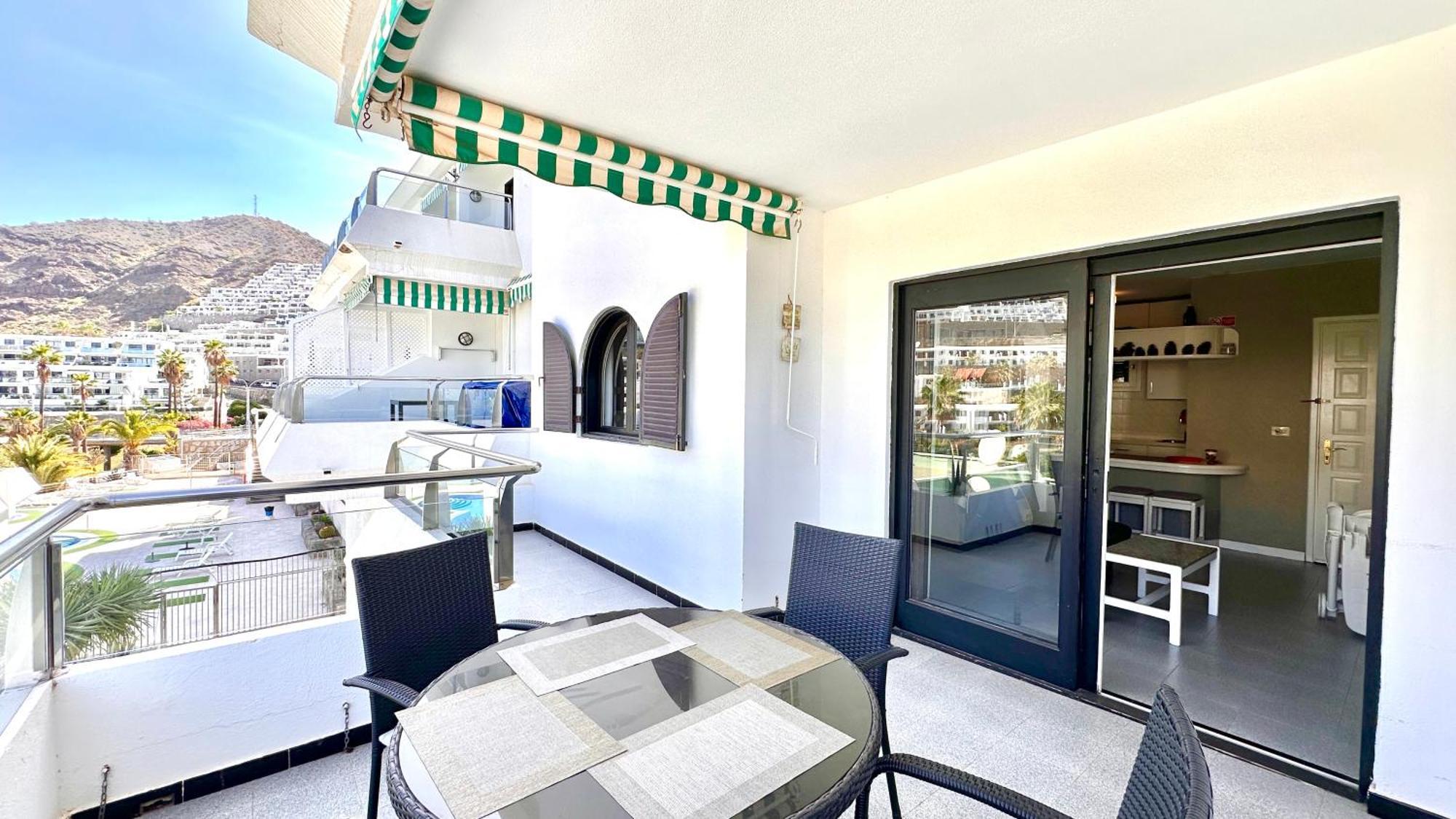 Ocean View Apartment And Heated Pool Puerto Rico  Exterior photo