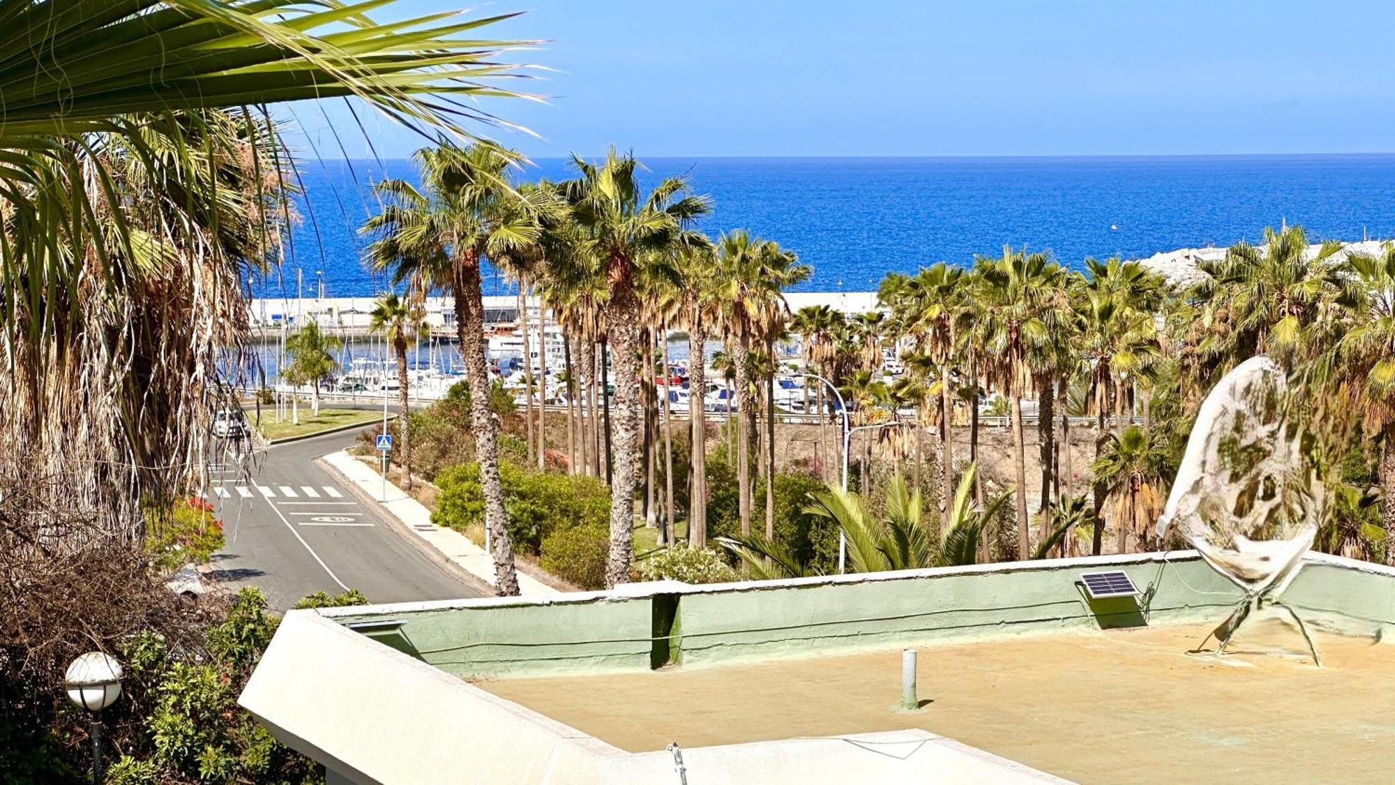 Ocean View Apartment And Heated Pool Puerto Rico  Exterior photo